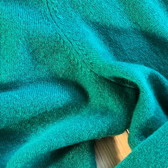 Talbots Emerald Pure Cashmere Sweater - Picture 4 of 7